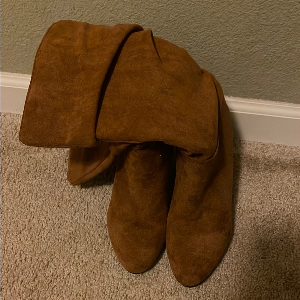 Stylish Brown Suede Boots